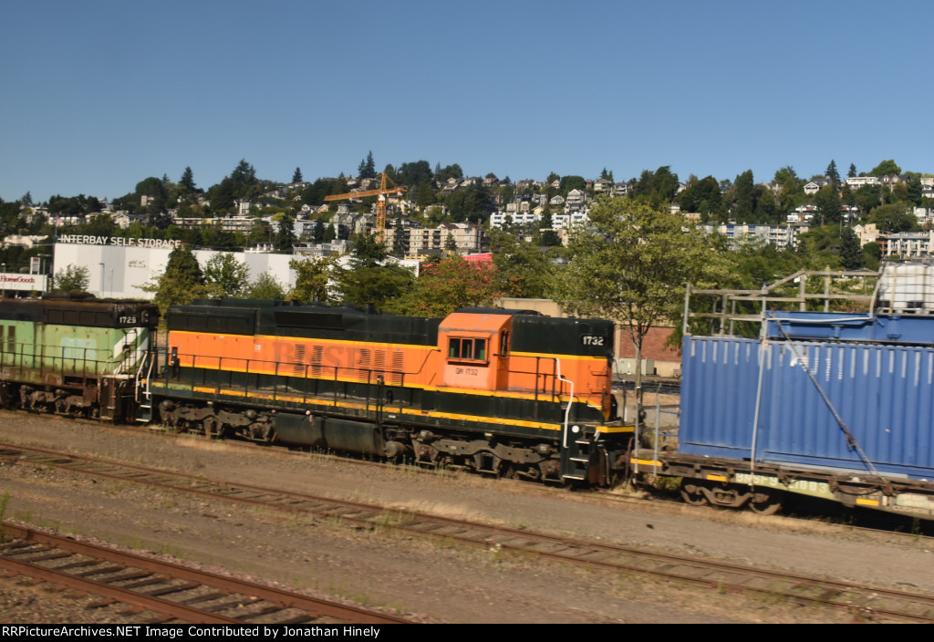 BNSF High Hood